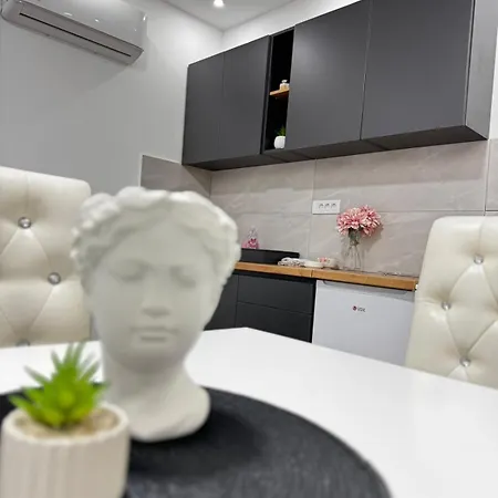Mila Apartment